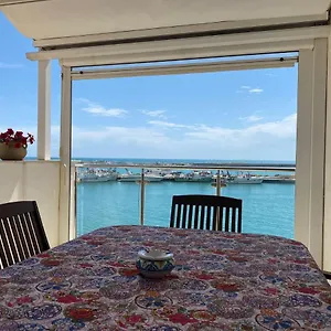 casa-marina-1.sicilyhotelsitaly.net/